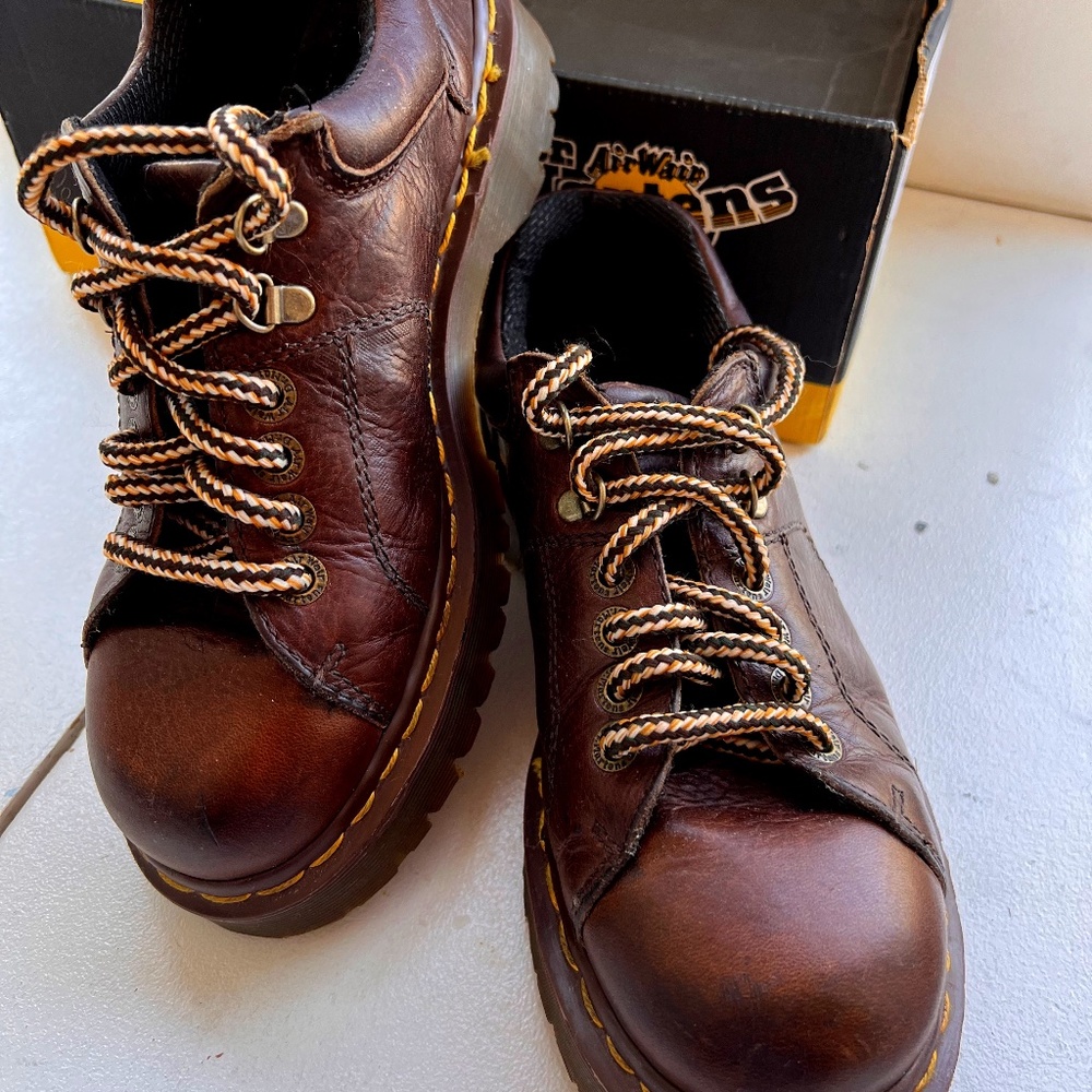 Dr. Martens Air Wave Chunky Oxford - Unisex